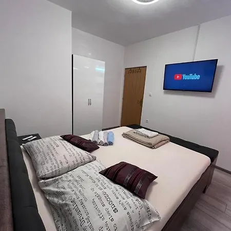 Ferienwohnung In Privlaka Mit Grill