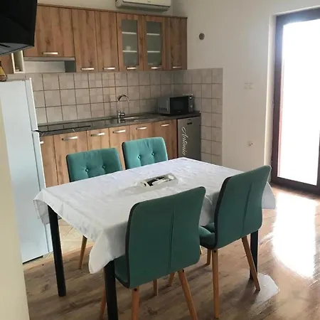 Ferienwohnung In Privlaka Mit Grill Daire